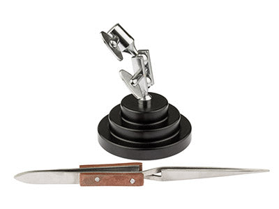 Adjustable jewelry soldering tool with insulated tweezer grip