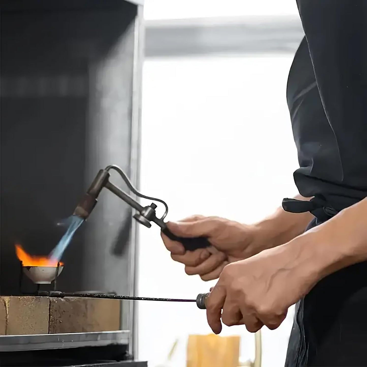 Durable Ceramic Crucible Dish for Blacksmiths and Jewelers
