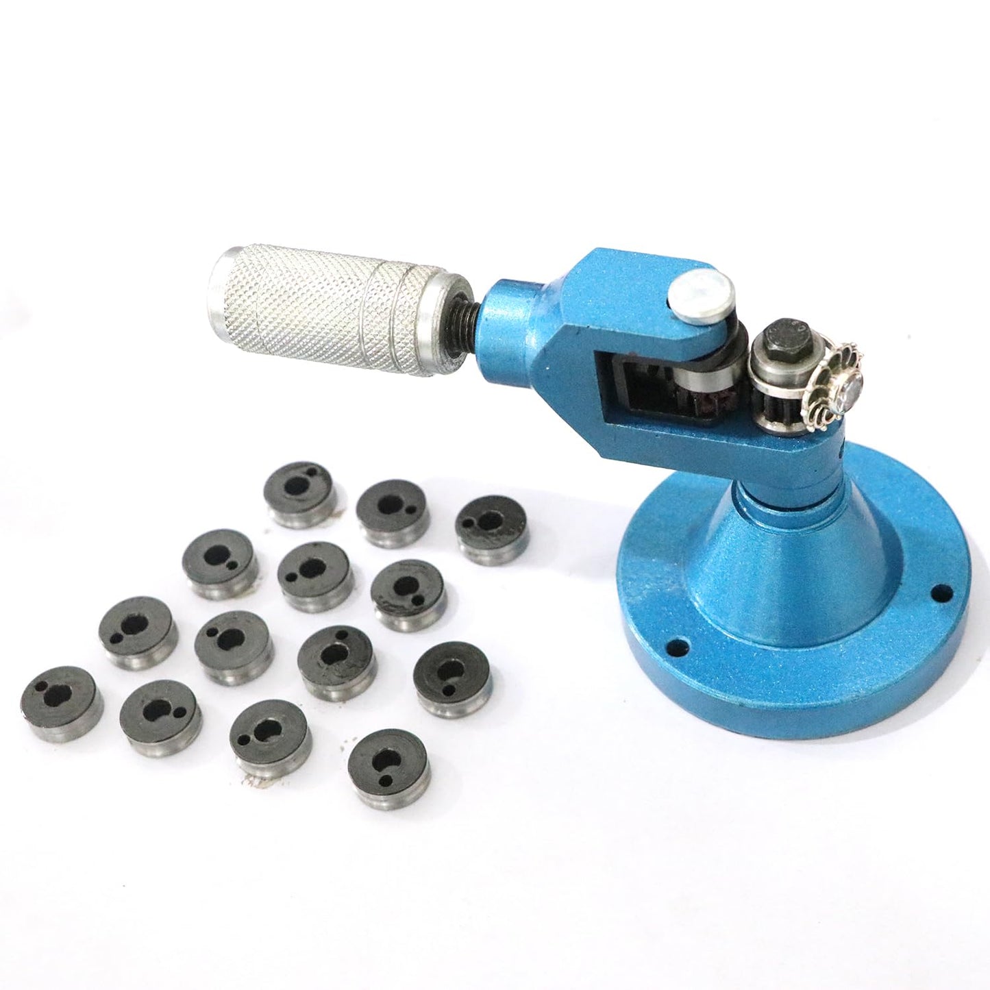 Jewelry ring stretcher machine with interchangeable dies