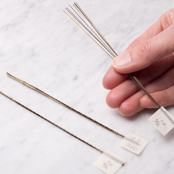 Saw frame and blades set ideal for goldsmith and silver jewelry work