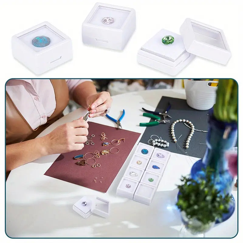 Jewellery packaging display case by Jeweltech